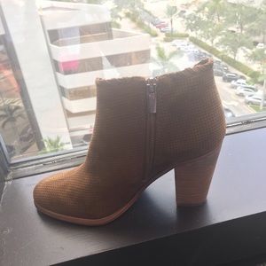 Vince Camuto Fernlee Bootie (“Pumpernickel”)